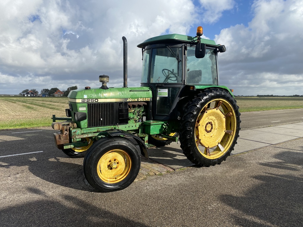 John Deere 2250 | 01882