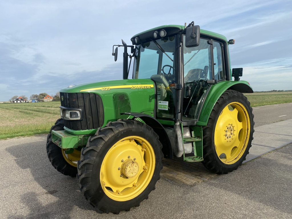 John Deere 6120 | 01876