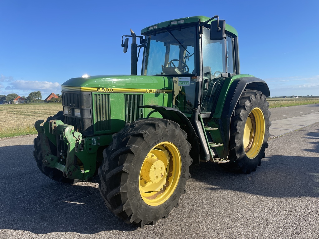 John Deere 6900 | 01863